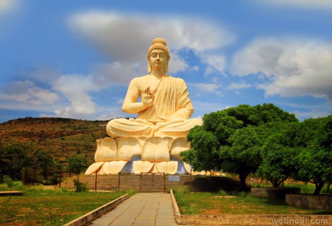 buddha statues belum caves andhrapradesh