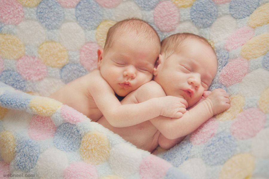 http://webneel.com/daily/sites/default/files/images/daily/02-2013/14-twins-baby-photography.jpg