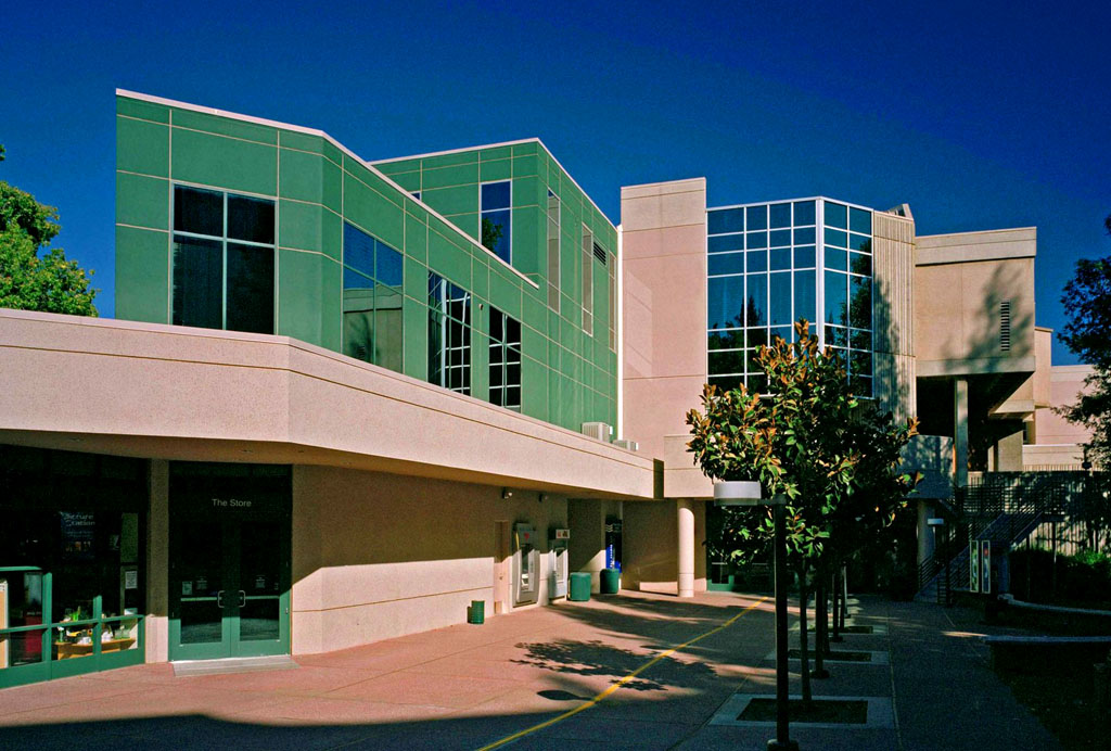 California State Univeristy Interior Design School 
