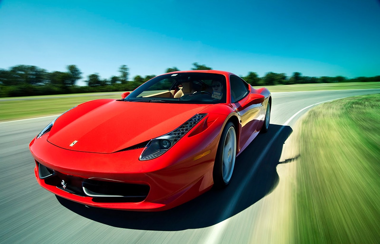 40 Best and Beautiful Car Wallpapers for your Desktop ...