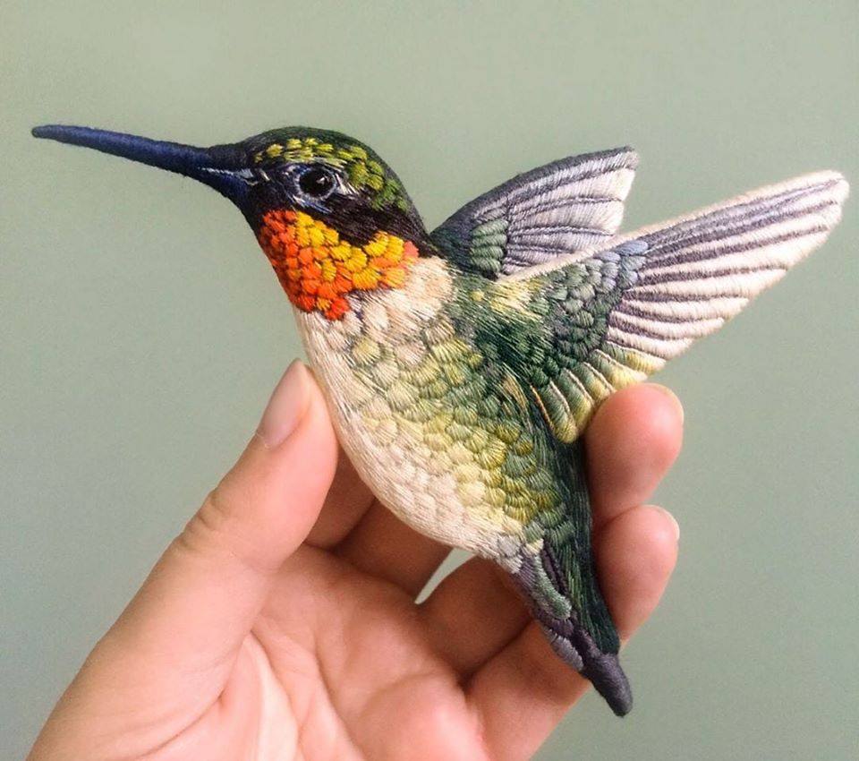 embroidery art bird by paulina bartnik