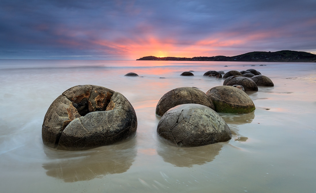 boulders photography by alan barker moeraki