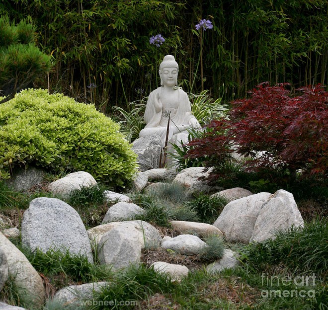 buddha garden sculpture