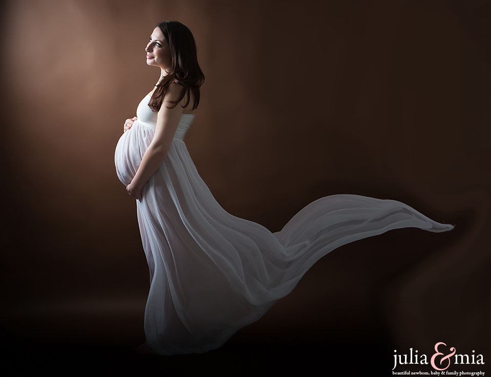 maternity phootgraphy by julia