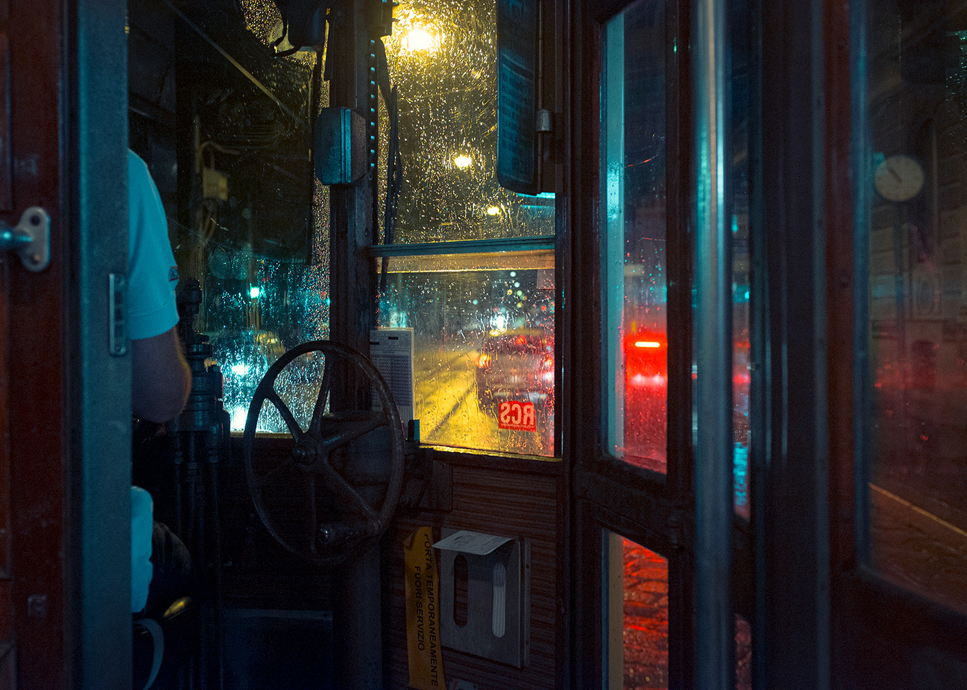 night photography city tram