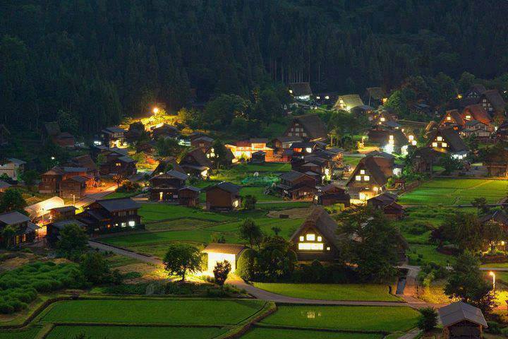 beautiful place in shirakawa village japan