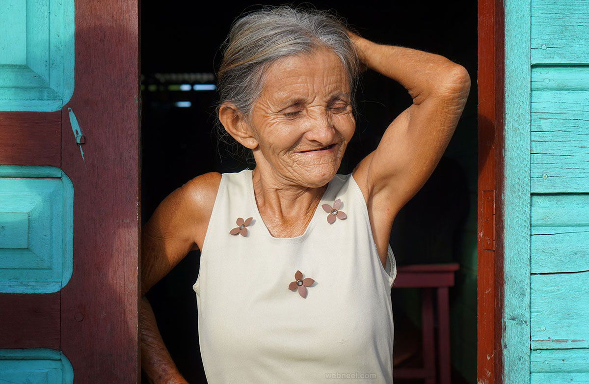 portrait photography old woman by rotasizseyyah