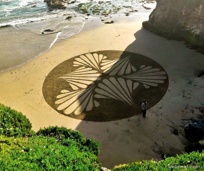 beach art sand