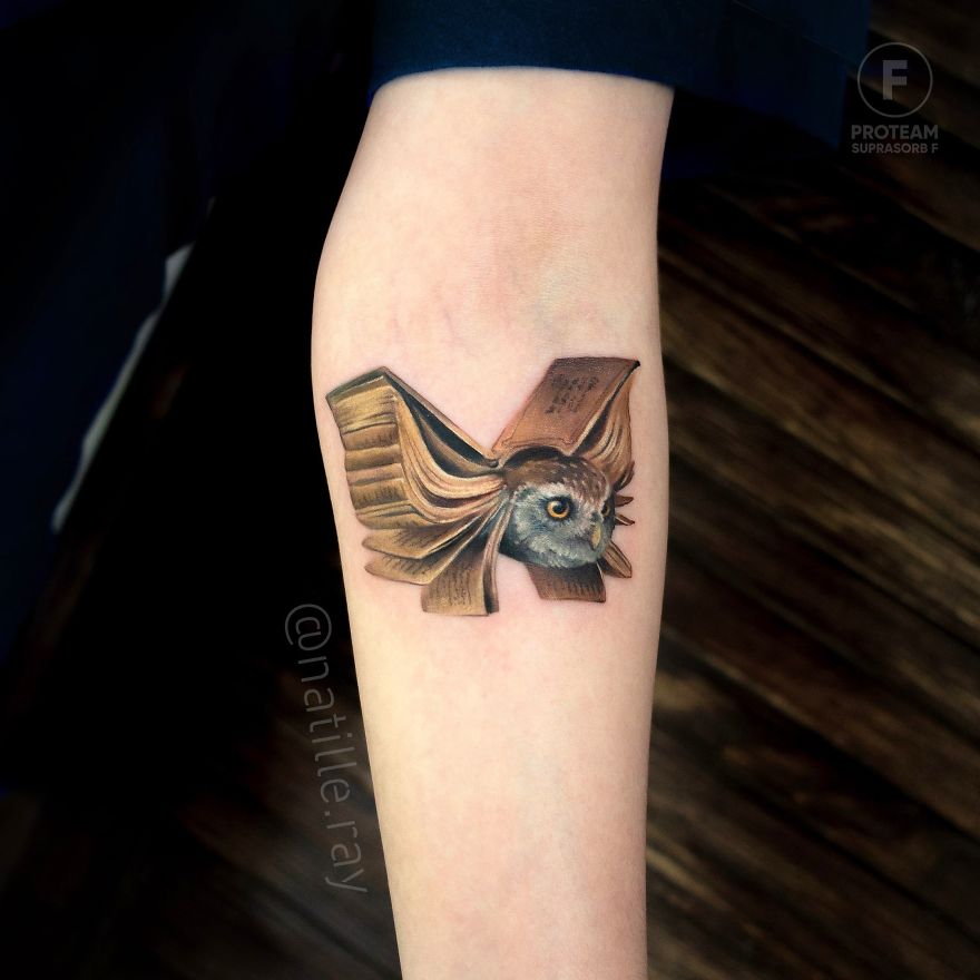 colorful animal tattoo art flying owl