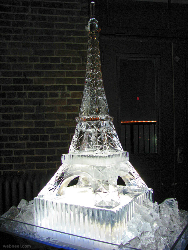 ice sculptures eiffel tower