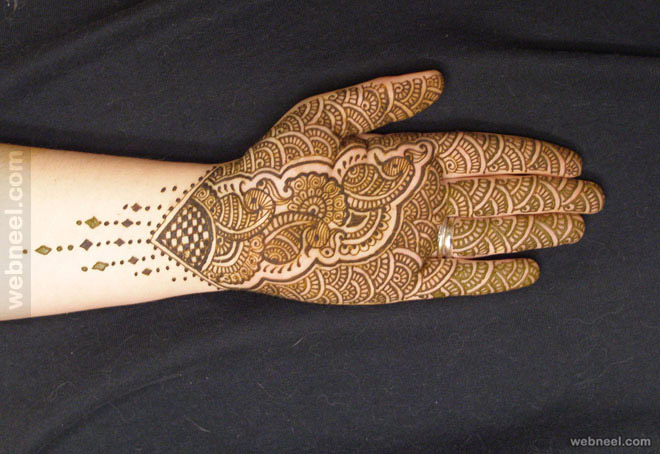 21 Simple Mehndi Design for the Minimalist Bride-Every Shade of Women
