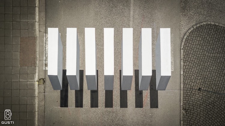 4-zebra-crossing-3d-street-art-iceland