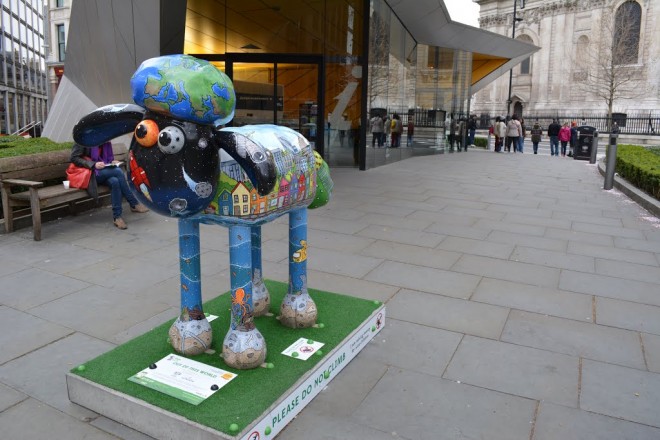 shaun sheep sculpture in city london