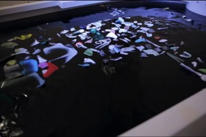 plastic reflectic interactive installation for plastic soup foundation by thijs biersteker