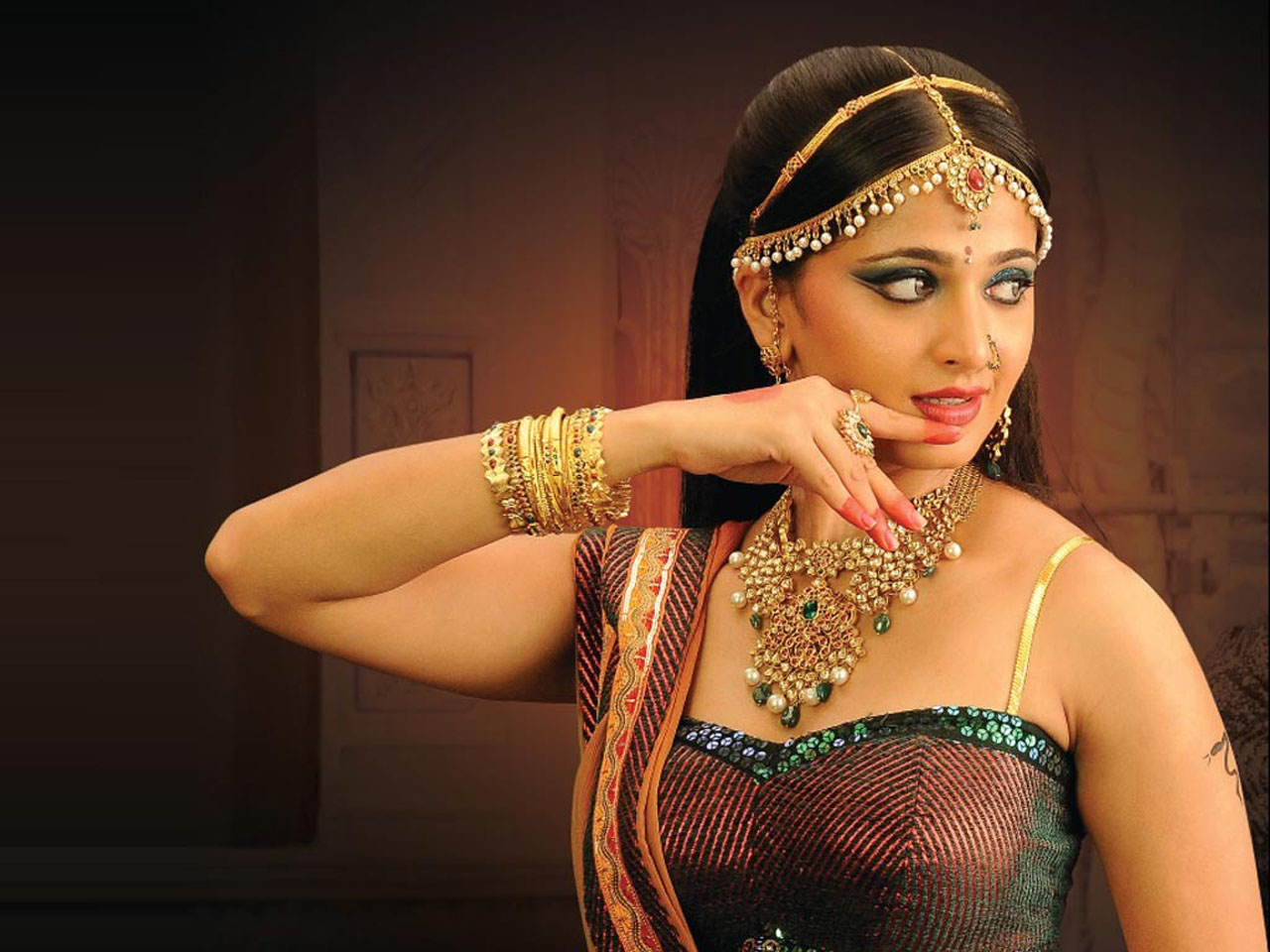 Image of Anushka Shetty (South Indian actress)