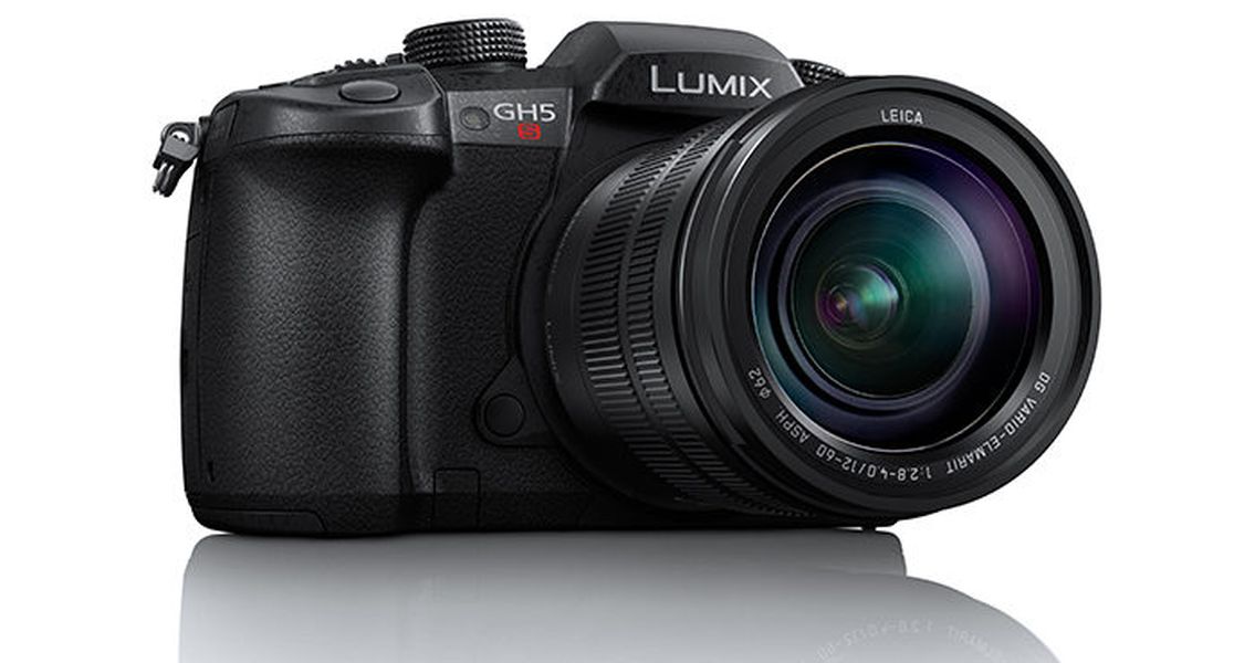 2 panasonic gh5s camera