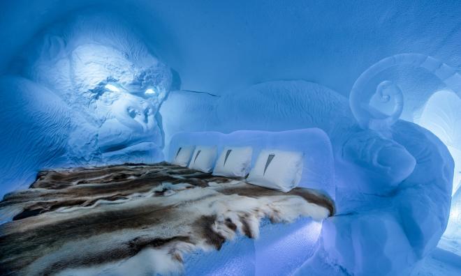 king kong ice sculpture
