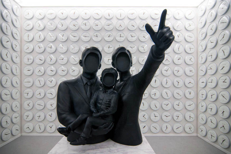 counterbalance sculpture by lee chan