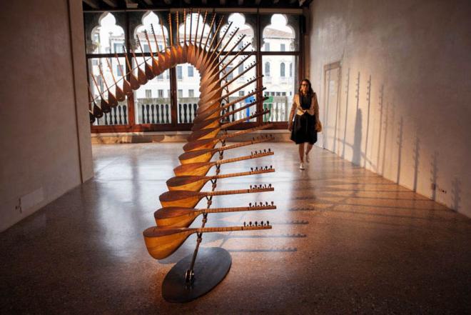 musical sculpture