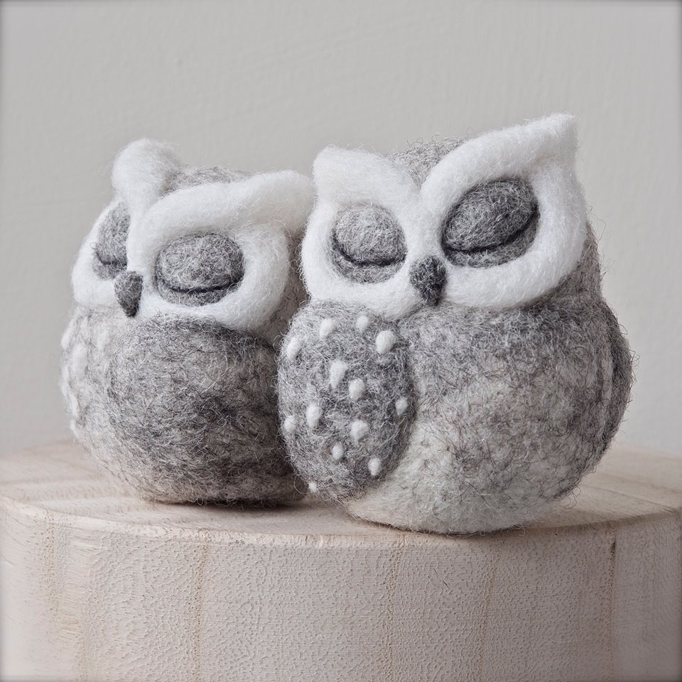 1 owl animal sculpture by zenia