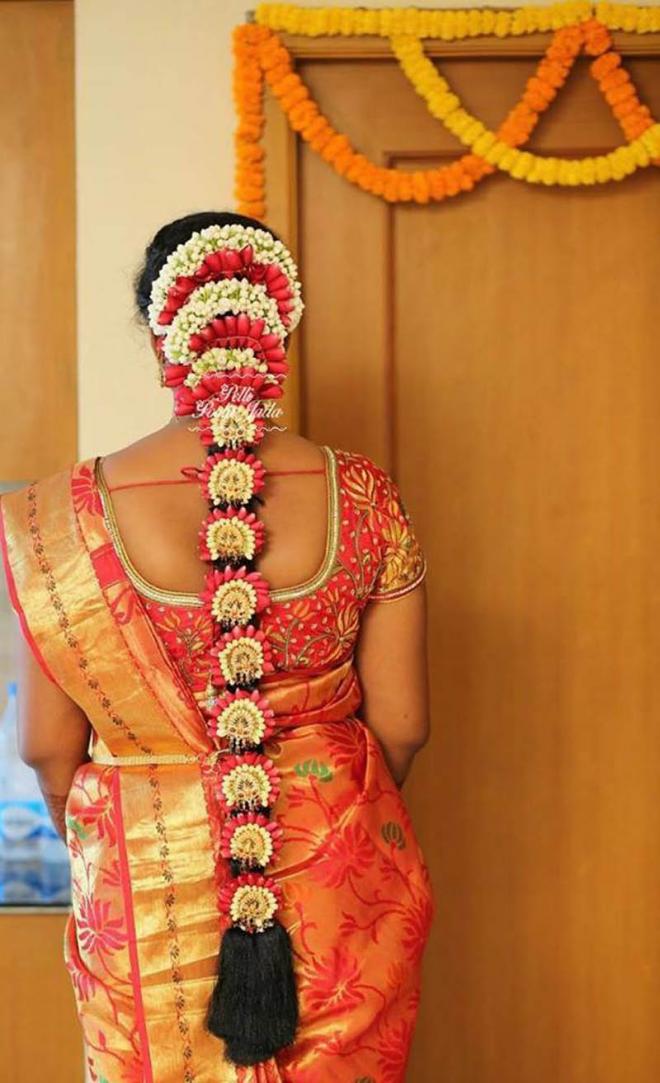 indian bridal hairstyle flowers