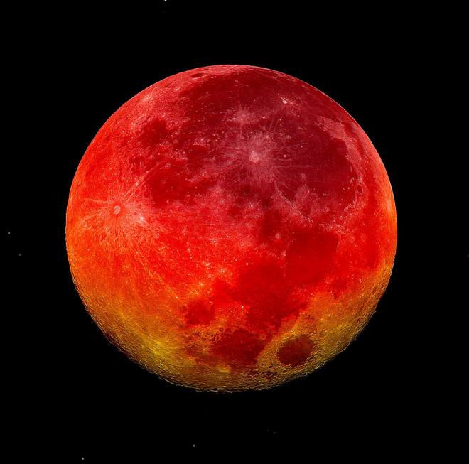 blood moon lunar eclipse photography