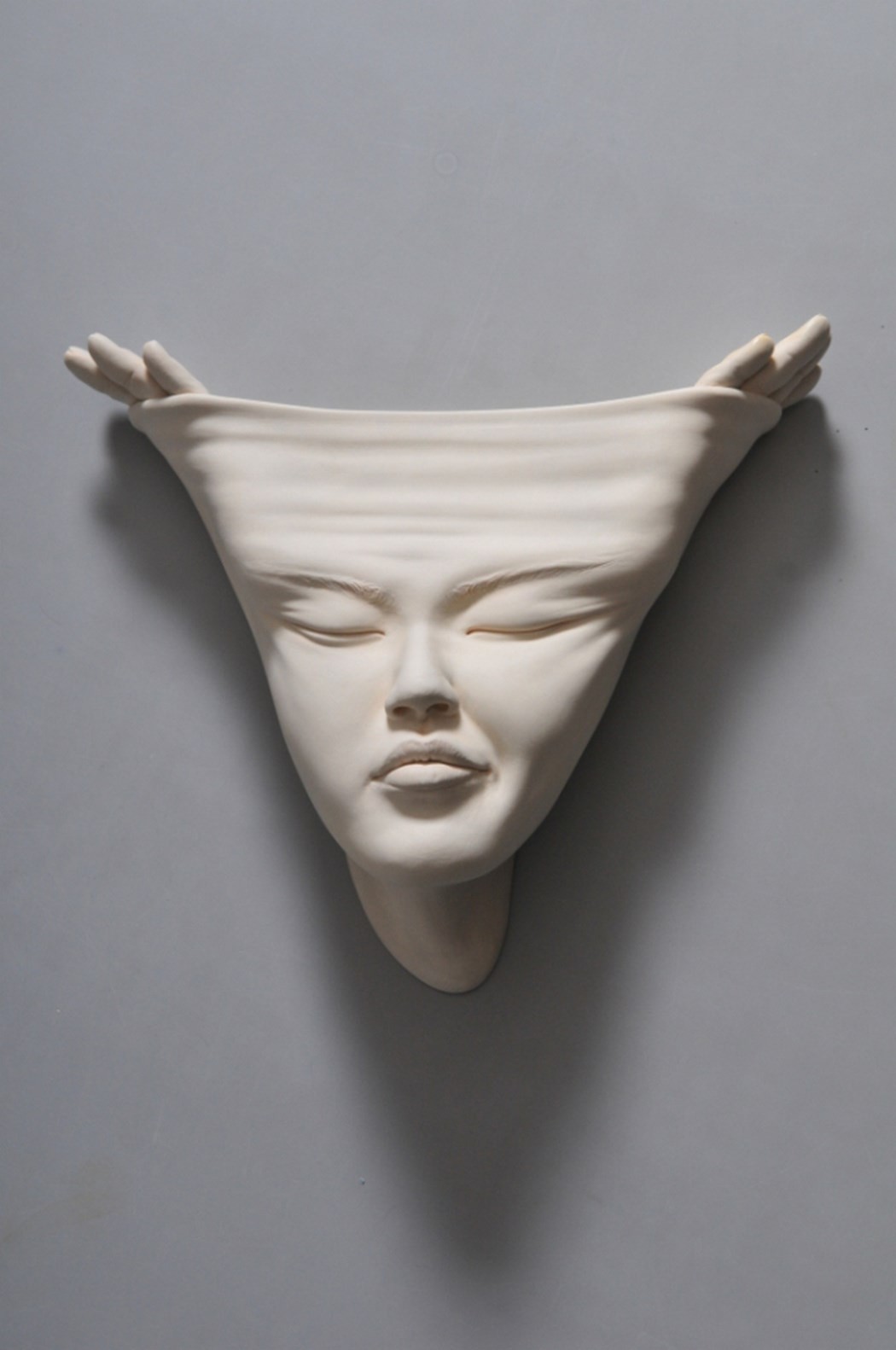 16 ceramic sculpture byjohnson tsang
