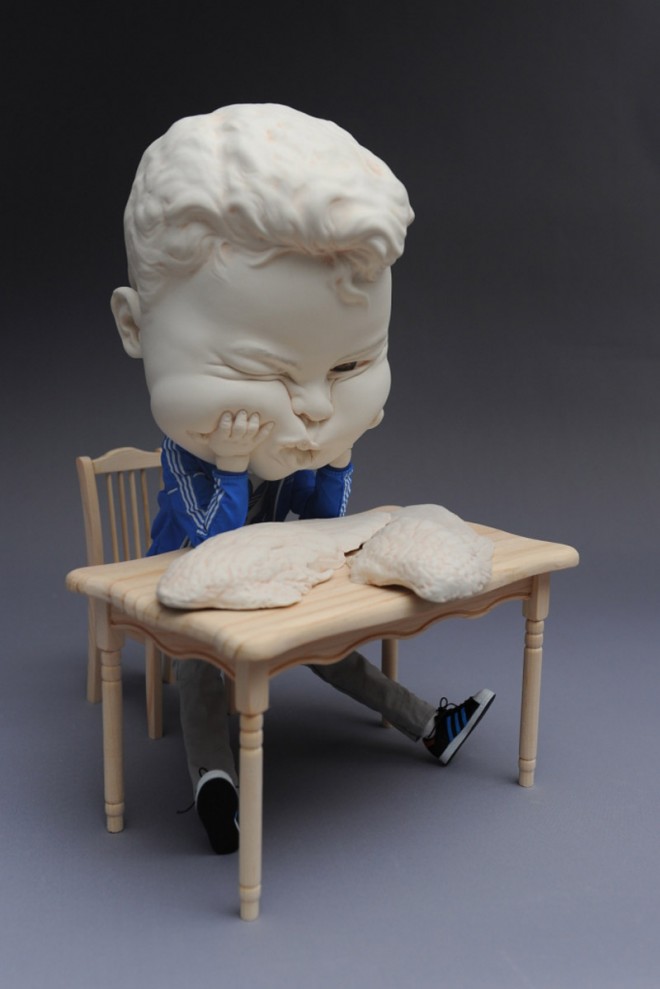 ceramic sculpture byjohnson tsang