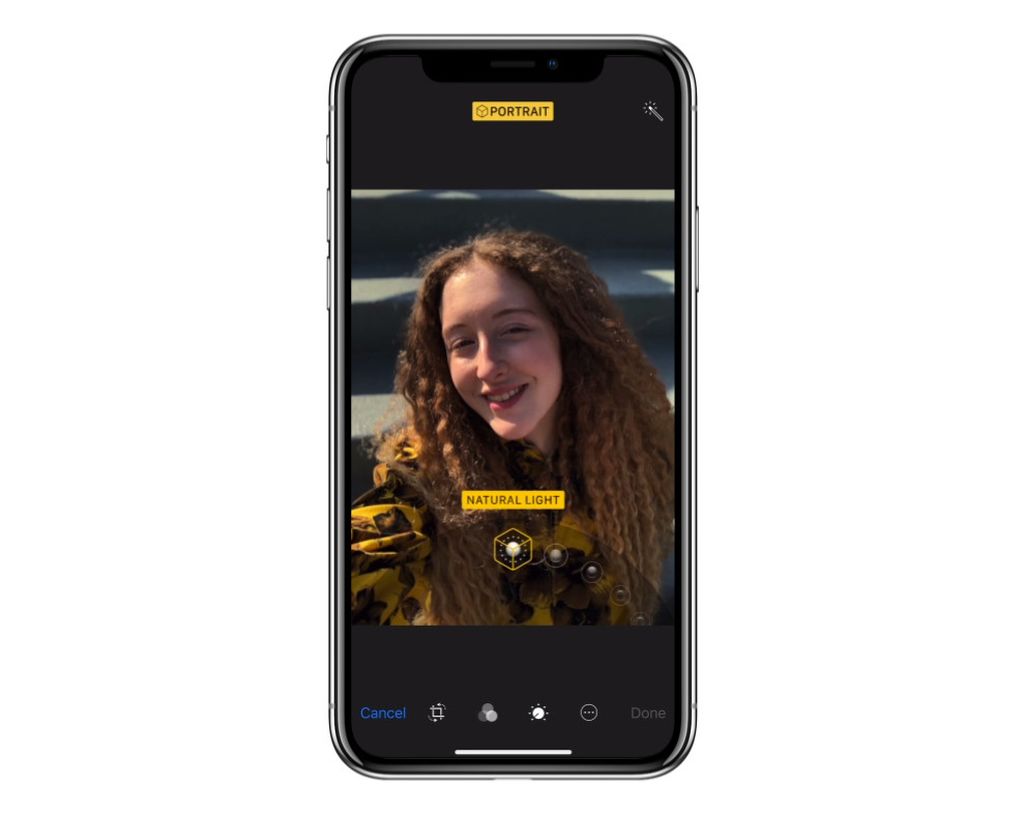 3 portrait lighting effect by iphone Image