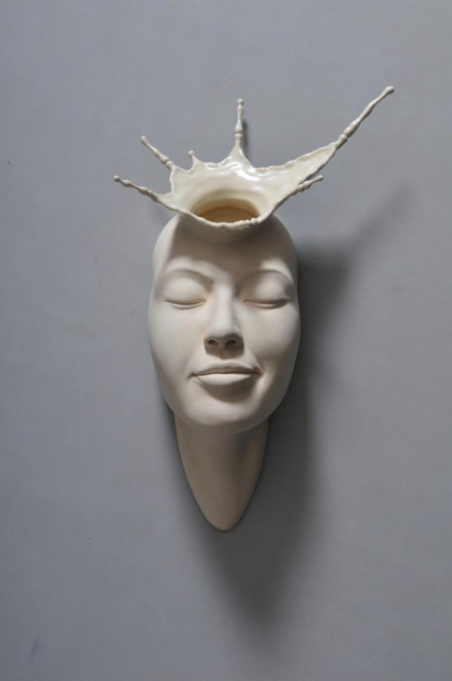 ceramic sculpture byjohnson tsang