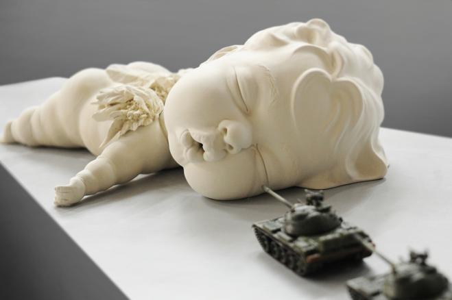 ceramic sculpture byjohnson tsang
