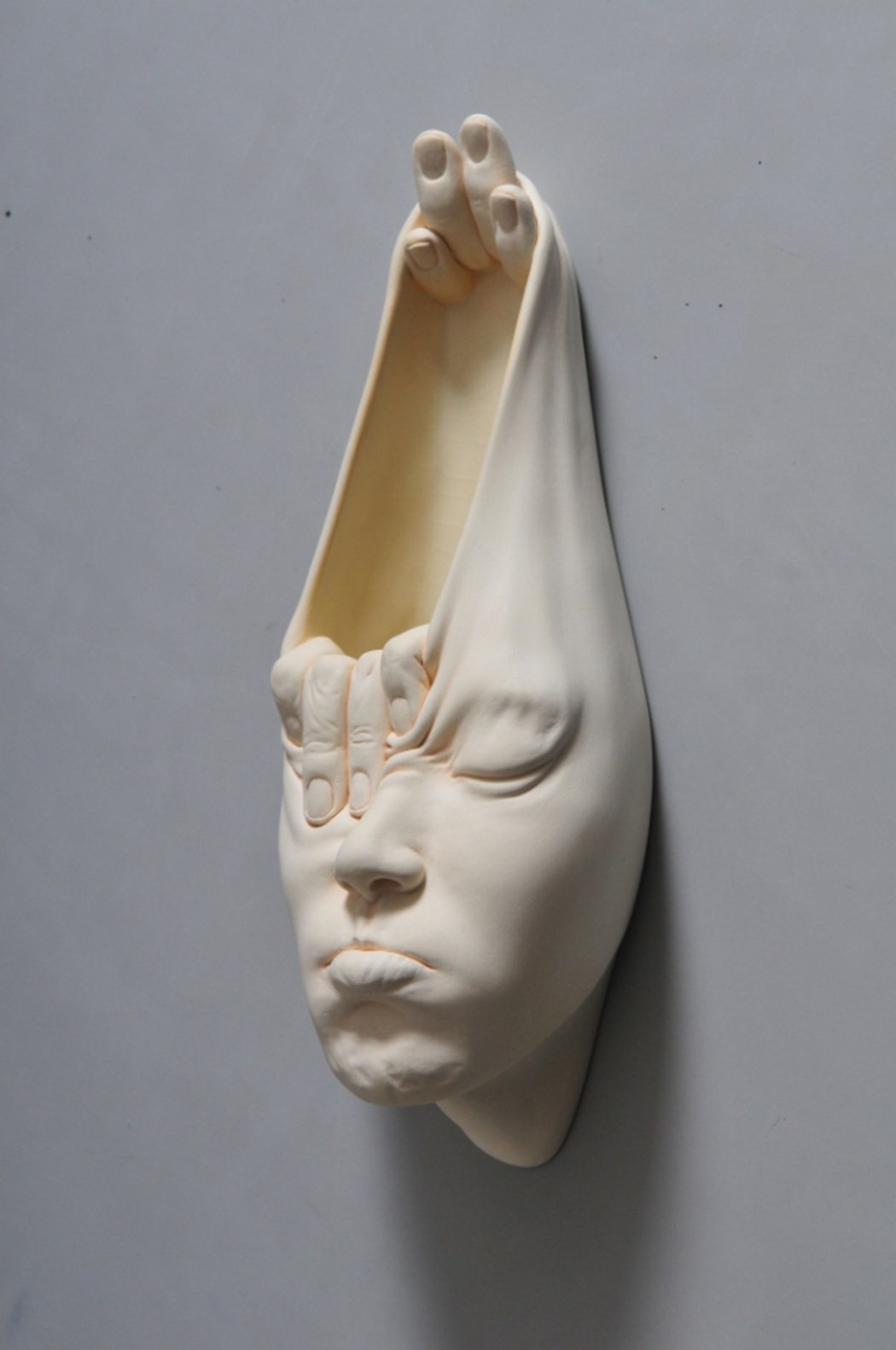 9 ceramic sculpture byjohnson tsang