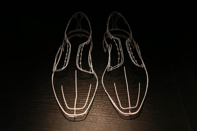 shoes sculpture